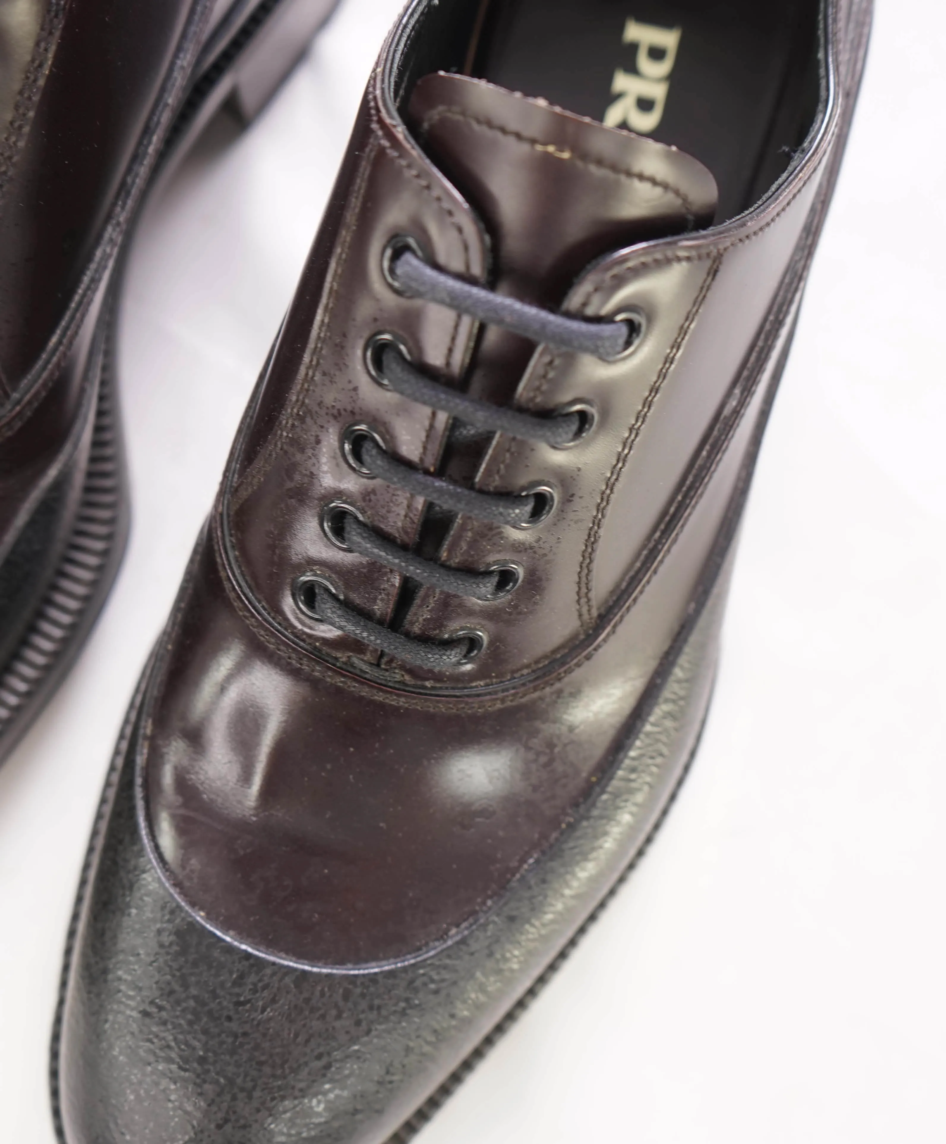 $1,320 PRADA - Brown Leather Brogue Mixed-Media Lug Sole Oxfords - 8 US (7 Prada)