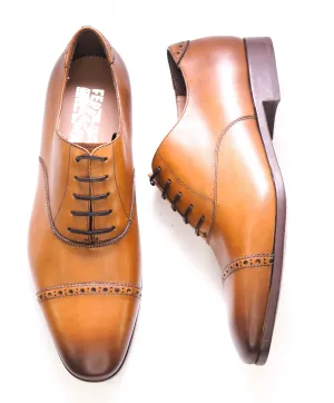 $750 SALVATORE FERRAGAMO - "BOSTON" Apron-Toe Oxford - 8 D US