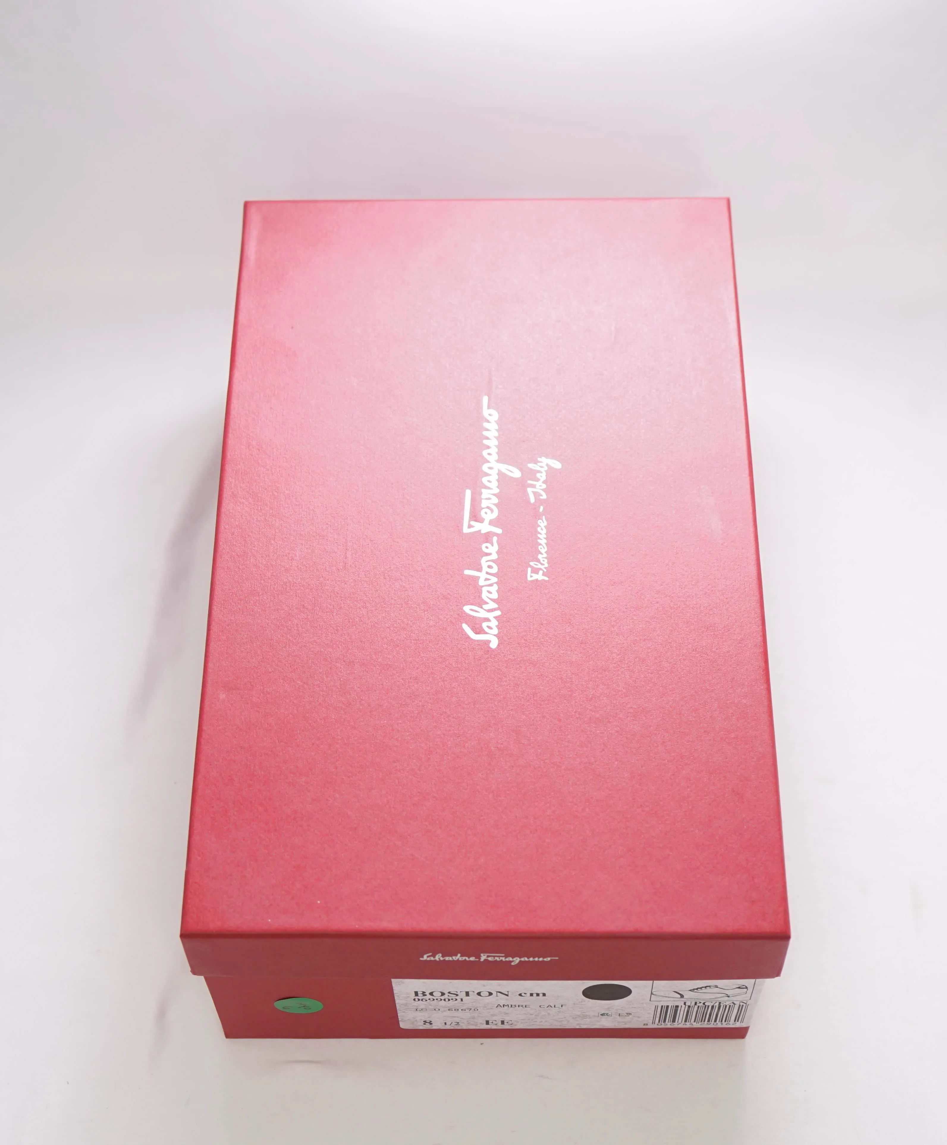 $750 SALVATORE FERRAGAMO - "BOSTON" Apron-Toe Oxford - 8.5 D US