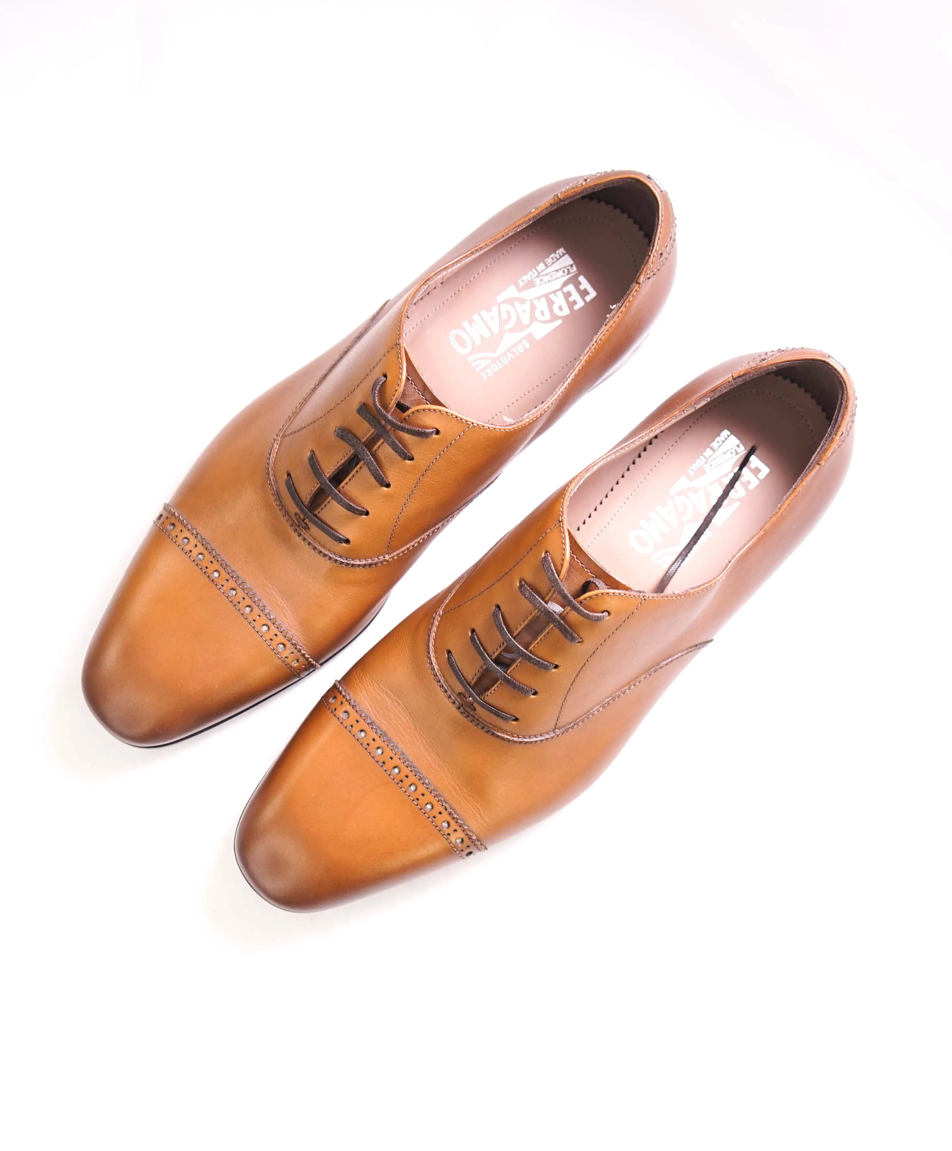 $750 SALVATORE FERRAGAMO - "TRISTANO" Apron-Toe Oxford - 9.5 E US