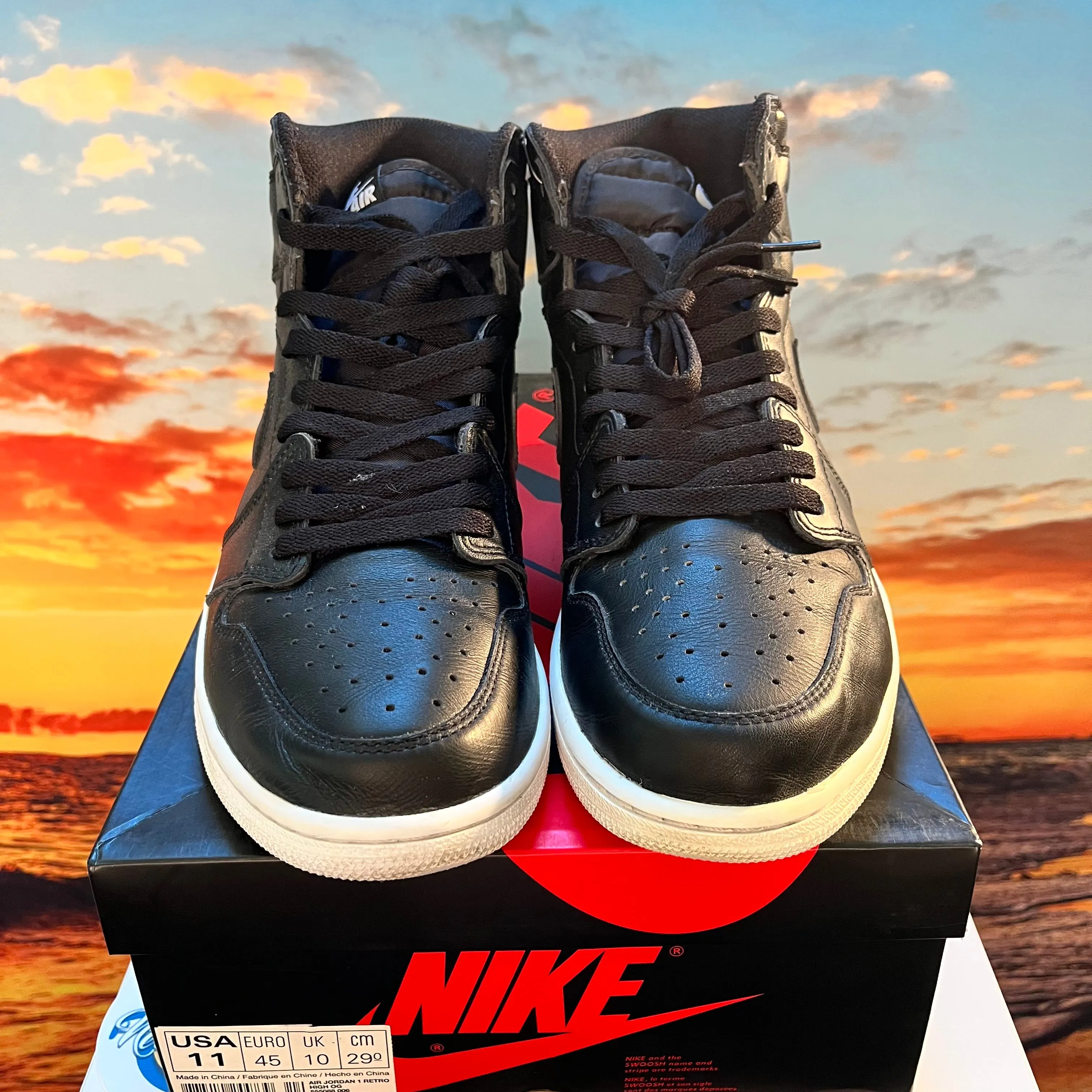 Air Jordan 1 Retro High OG 'Cyber Monday'