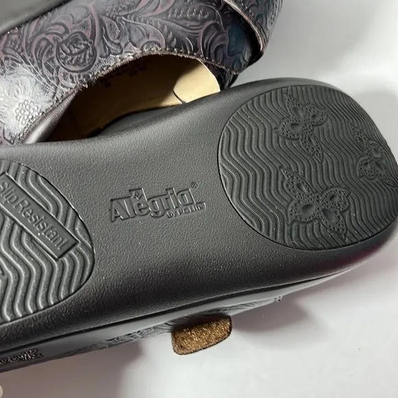 Alegria Joleen Molasses Brown Tooled Leather Slip On Oxford Size 40 / 10