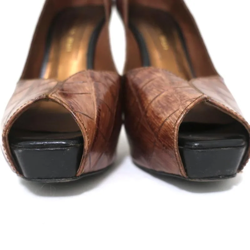 Barbara Bui Platform Pumps Brown Croc-Embossed Leather Size 37 Peep Toe Heels