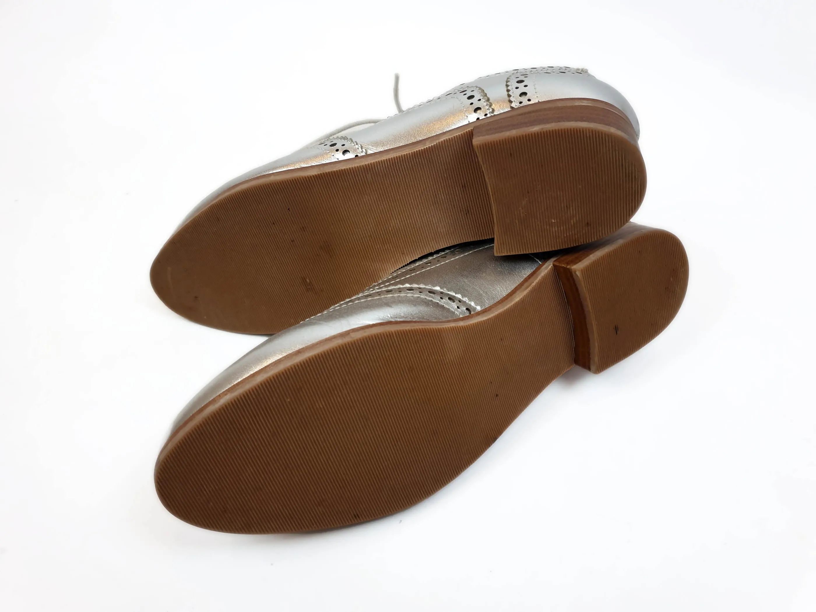 Bared silver brogue style laceups size 39