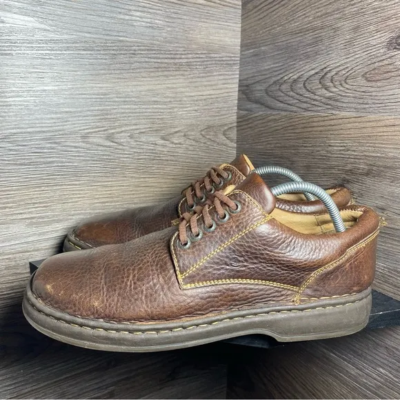 Born brown leather casual leather oxford