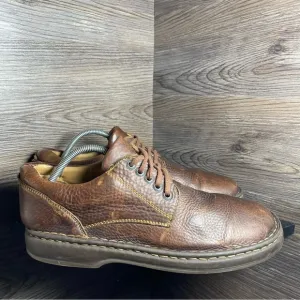 Born brown leather casual leather oxford