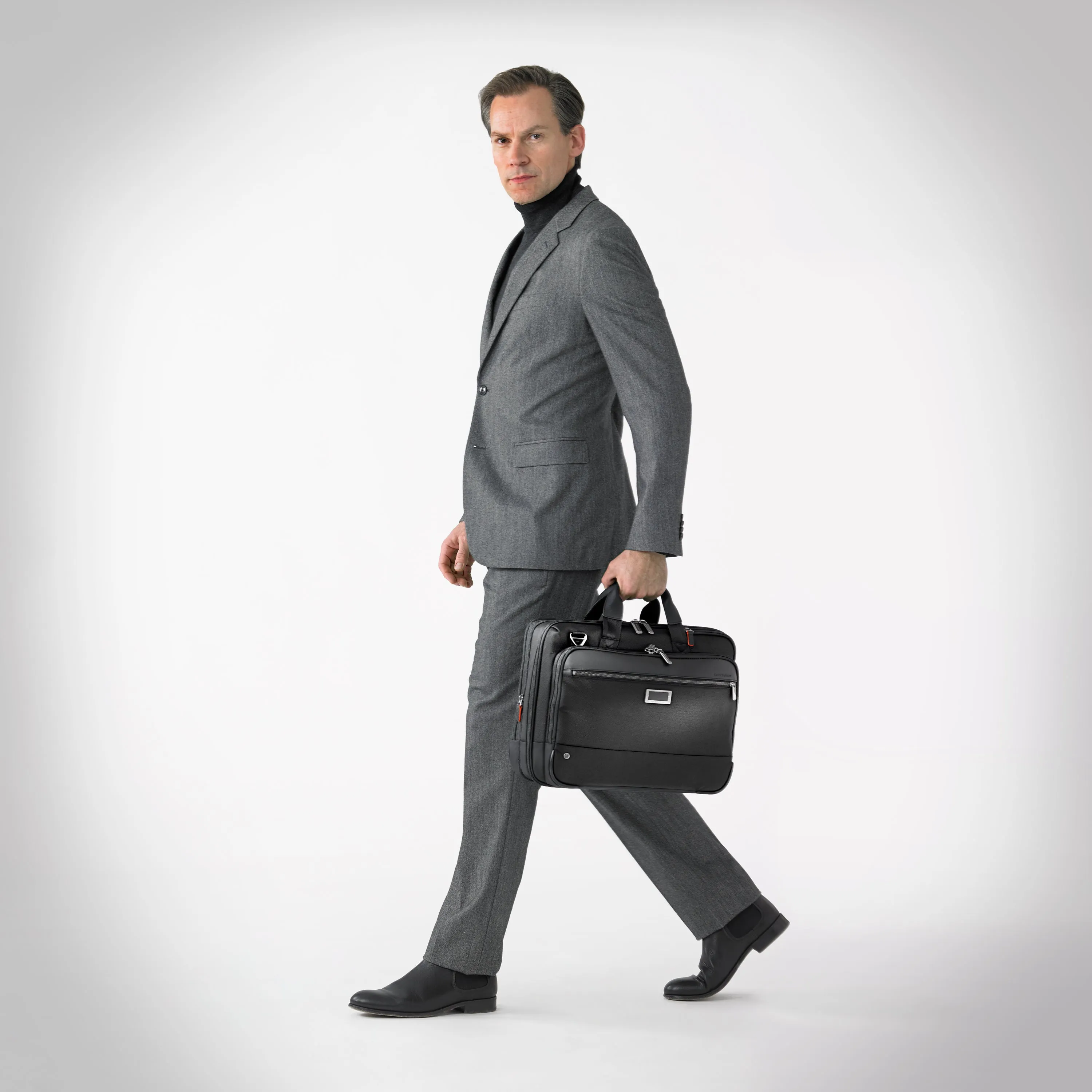 Briggs & Riley @Work Medium Expandable Brief Black - retired style
