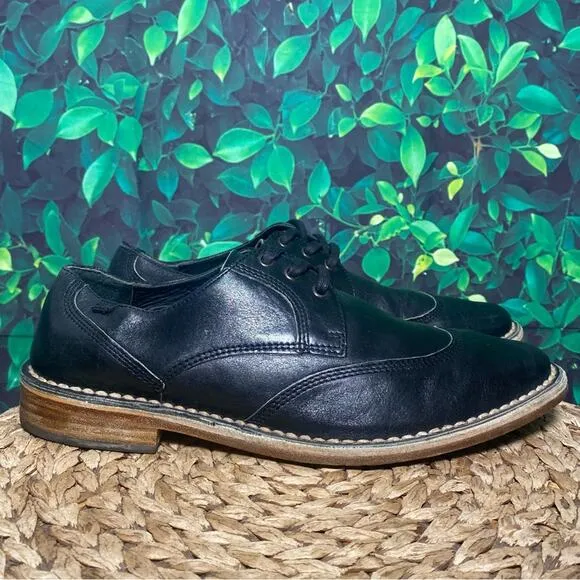 Camper black leather oxford lace
