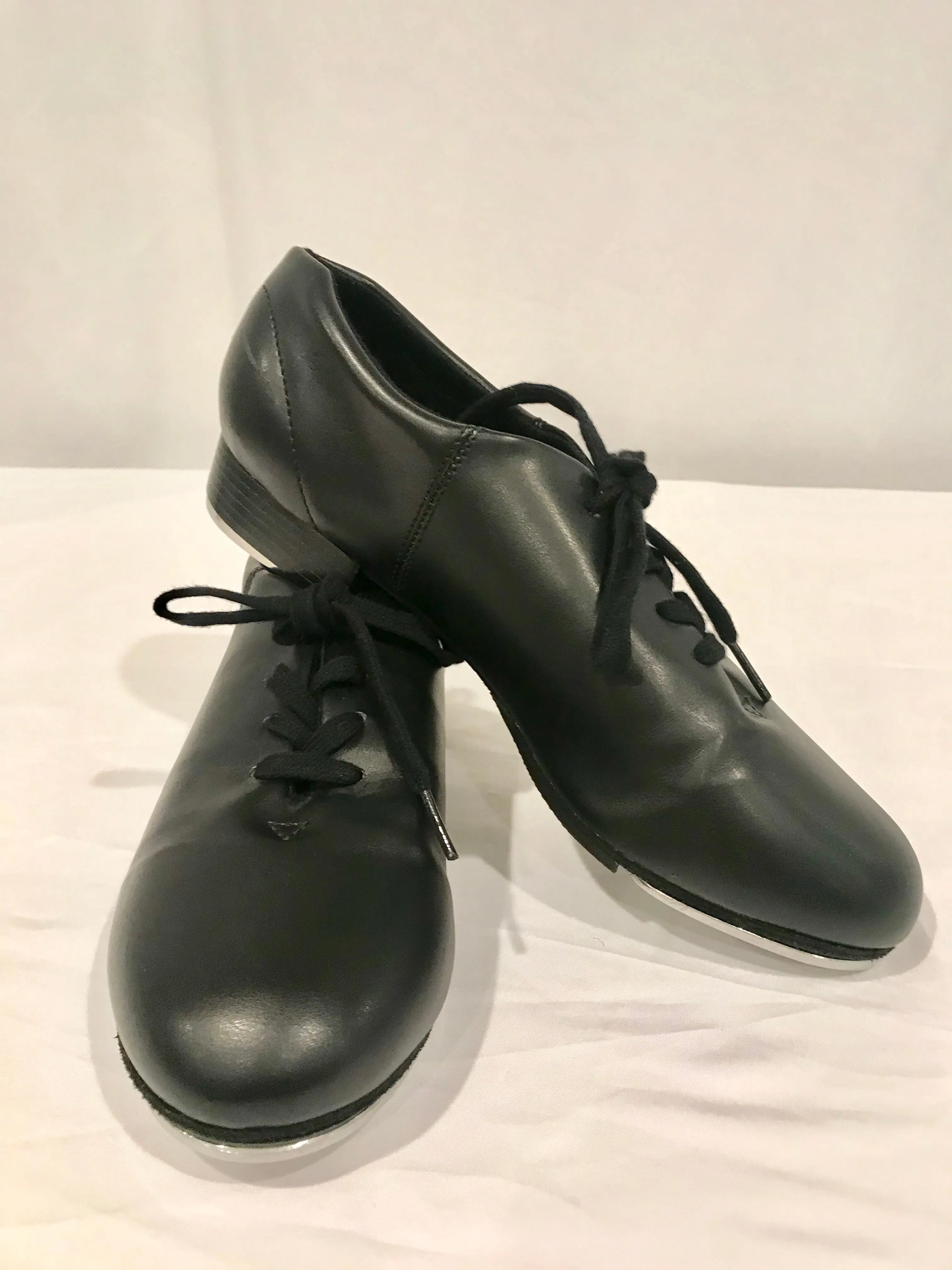 Capezio Fluid Lace-up Tap Shoes