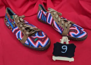 Chill Lace up Mola Shoes - Size 9 - Blossom