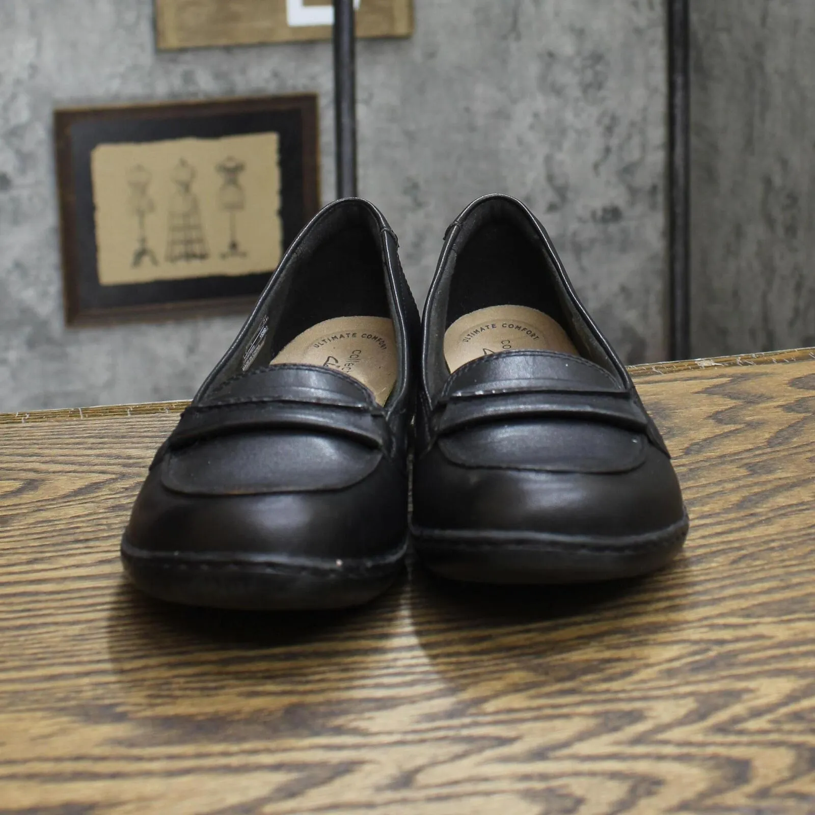 Clarks Women's Ashland Lily Loafer Shoes 26138776 Black Leather 9.5N