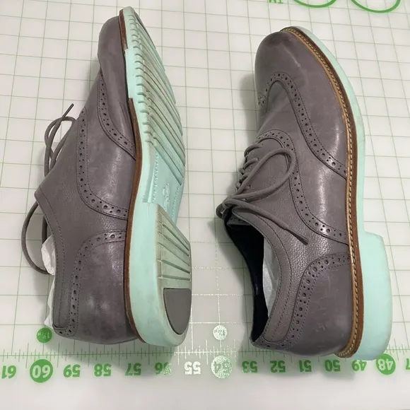 Cole Haan grey leather Oxford size 12 mens