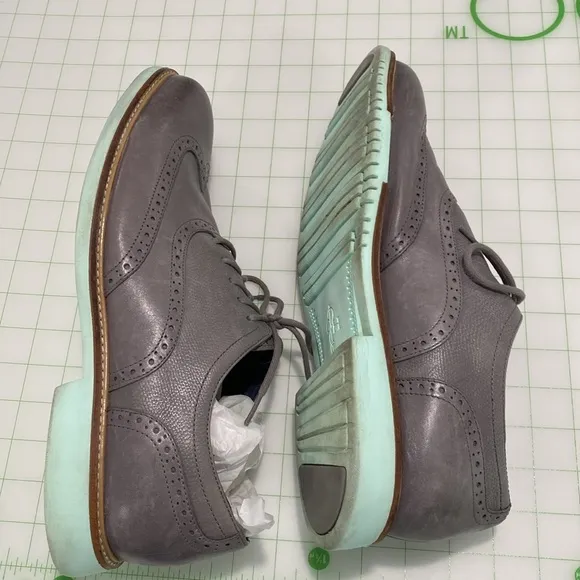 Cole Haan grey leather Oxford size 12 mens