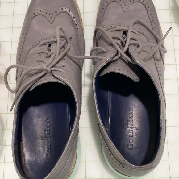 Cole Haan grey leather Oxford size 12 mens