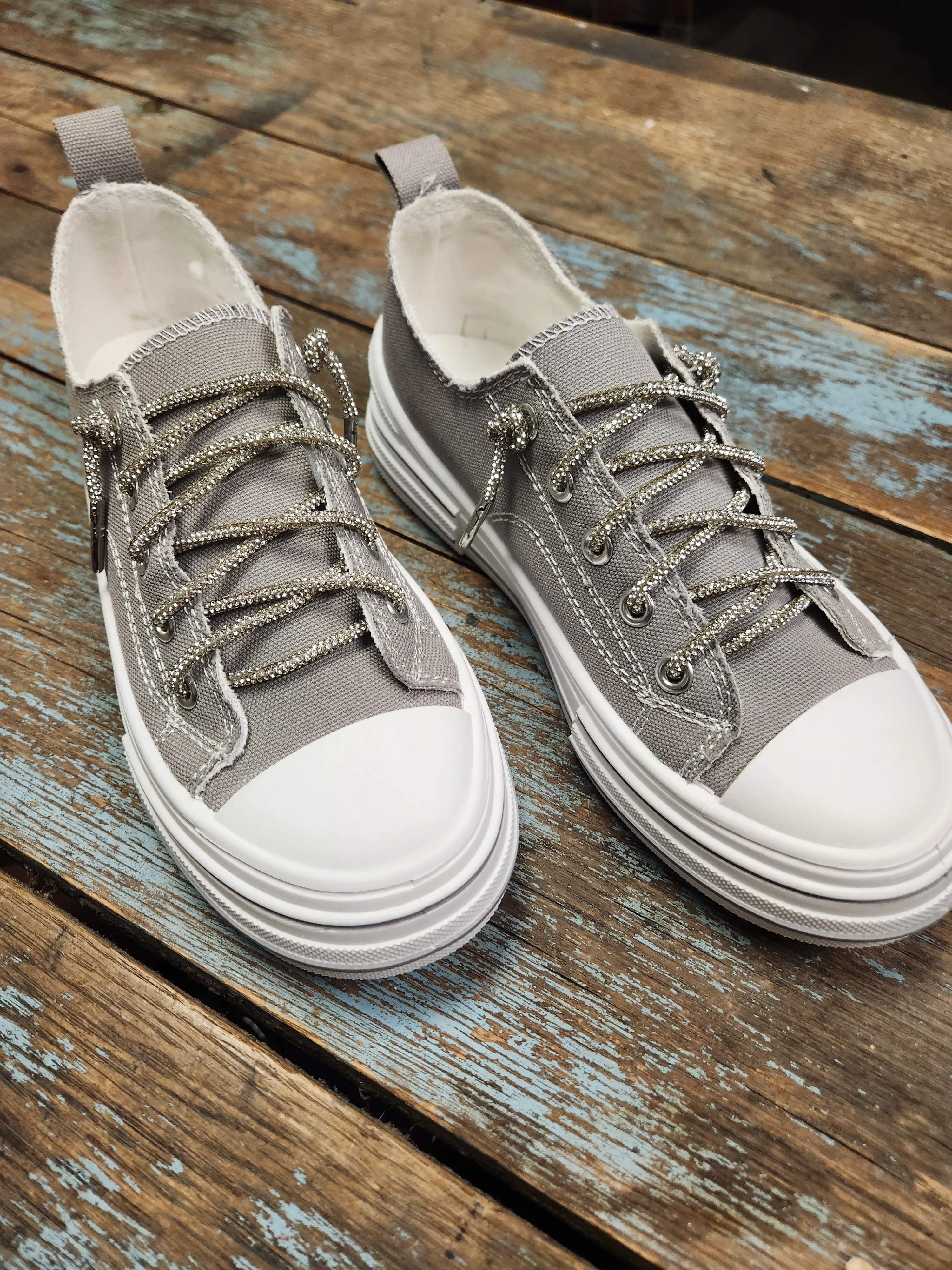 Grey Aman 2 Women's Lace Up Sneaker