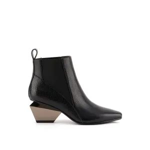 Jacky K Bootie