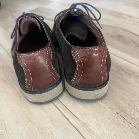 Johnston &amp; Murphy Saddle Oxford w/blue laces leather Size 10