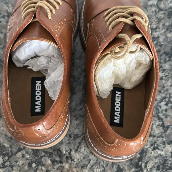 Madden men’s M-alk cognac Oxford  9M New