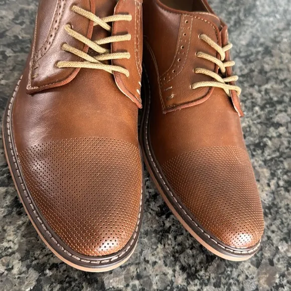 Madden men’s M-alk cognac Oxford  9M New