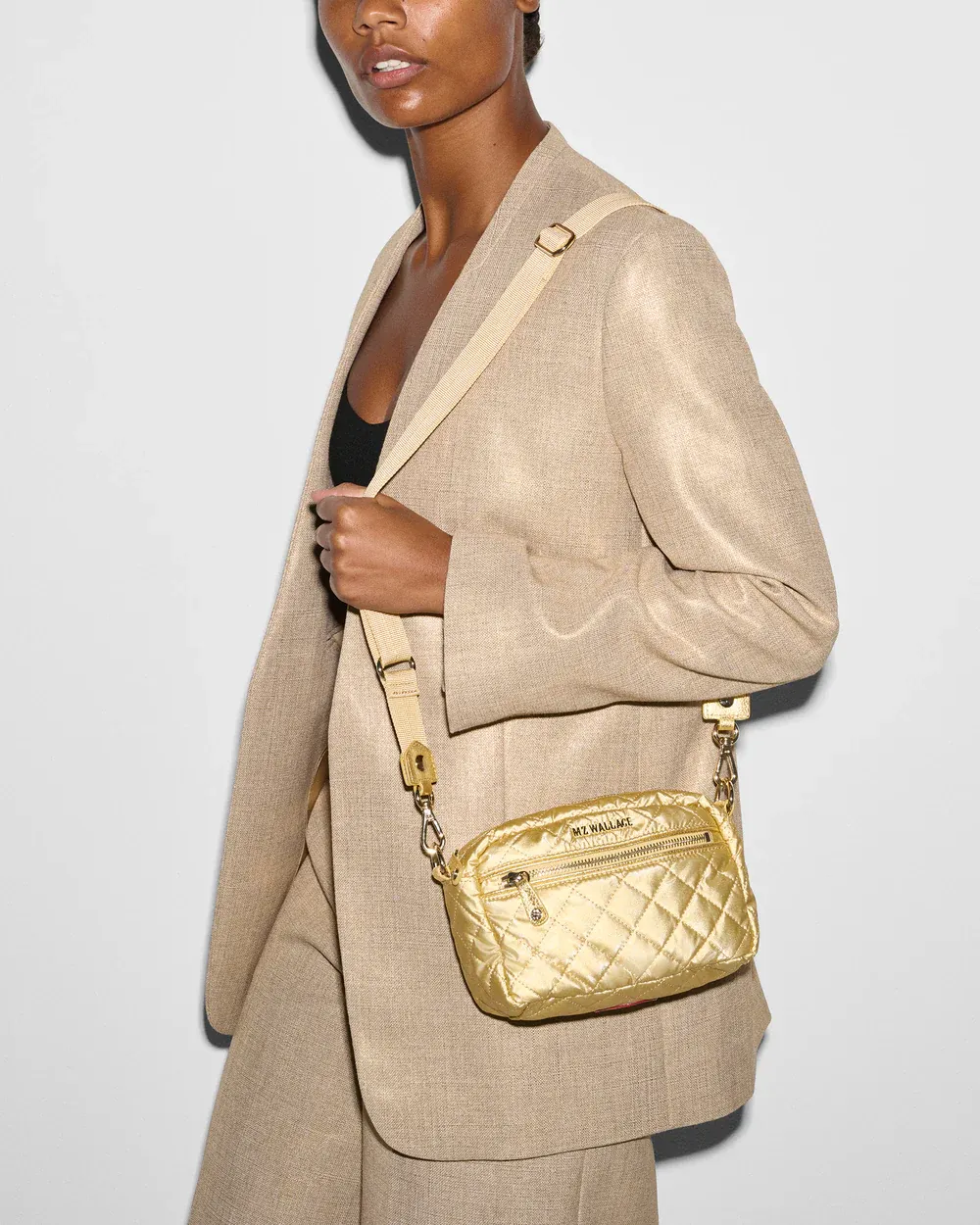 Mini Crosby | Light Gold Pearl Metallic