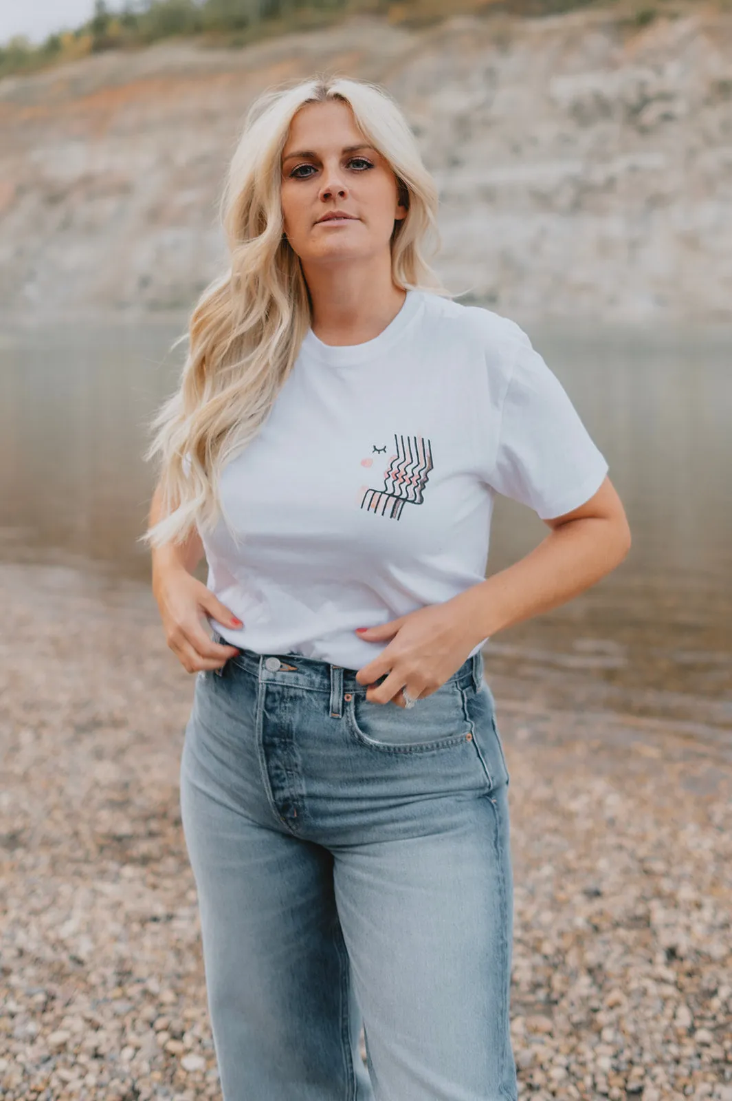 MISFIT ITEM - The Make Waves T-Shirt // Size XS   M