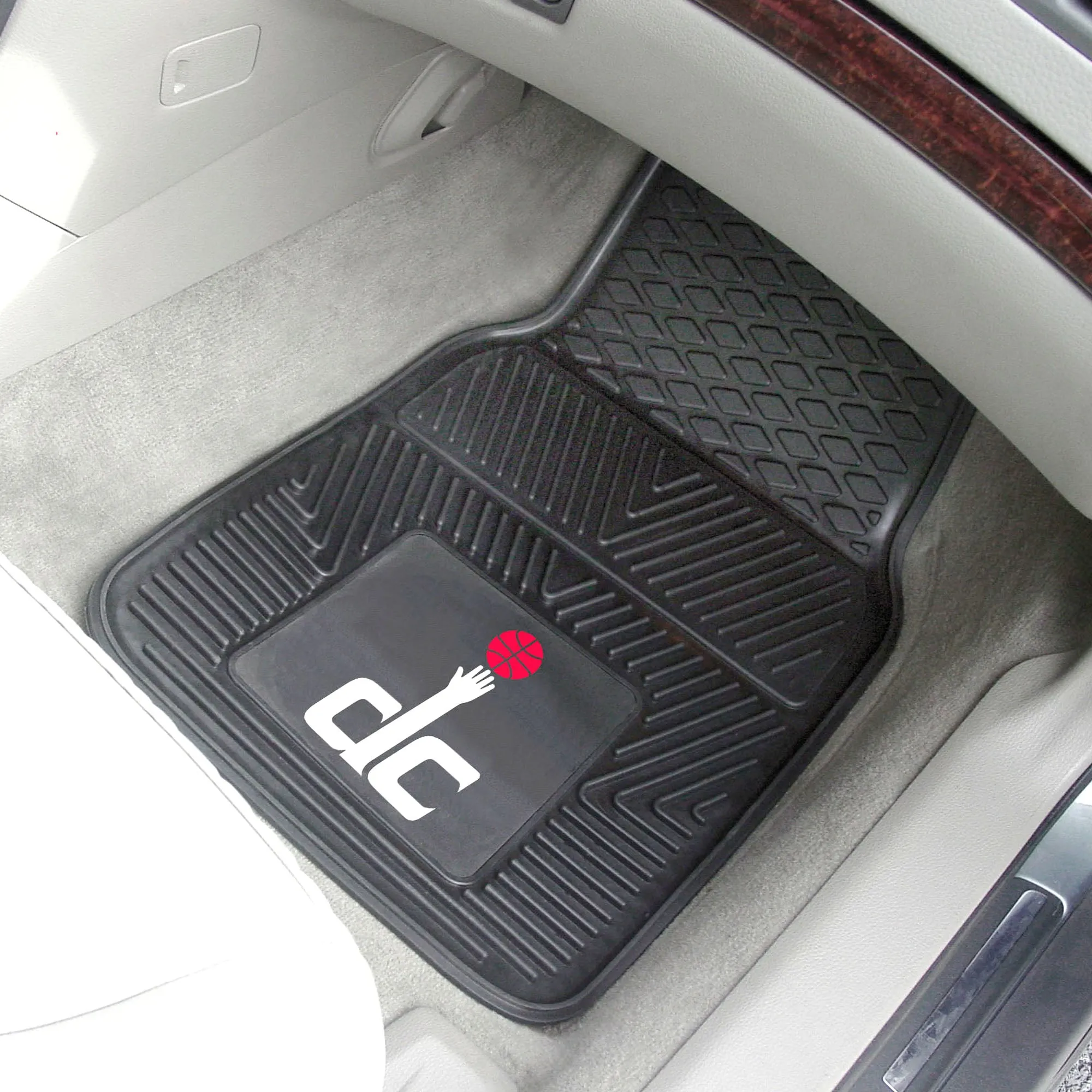 NBA - Washington Wizards 2-pc Vinyl Car Mat Set