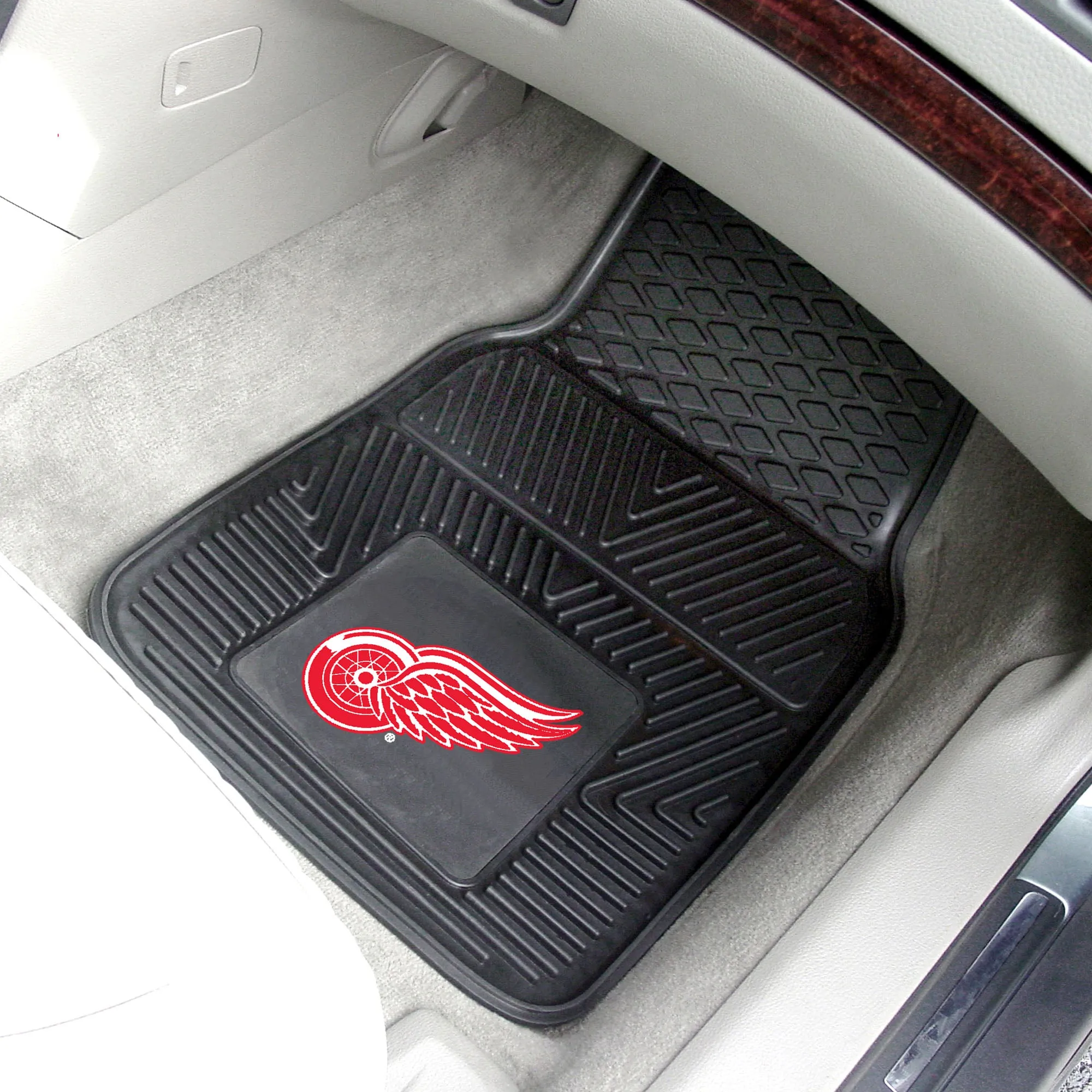 NHL - Detroit Red Wings 2-pc Vinyl Car Mat Set