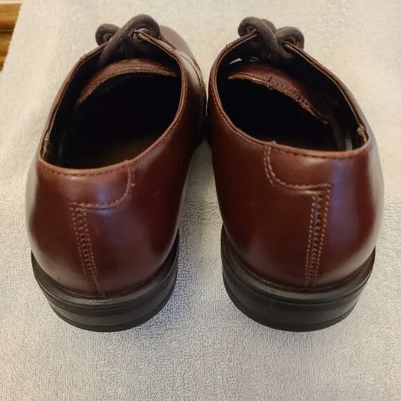 NUNN BUSH MENS CAP -TOE OXFORD BROWN LEATHER 8 1/2 MEDIUM