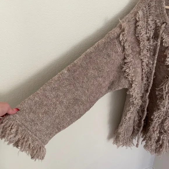 NWT Nasty Gal Oversized Lace Up Fringe jumper Beige size L wool blend