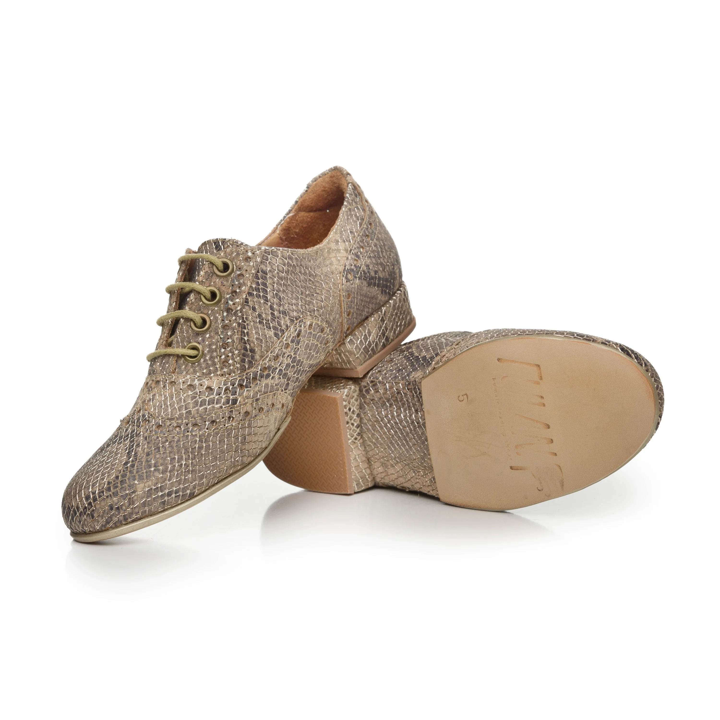 Oxford Curvy / Embossed Rose Champagne