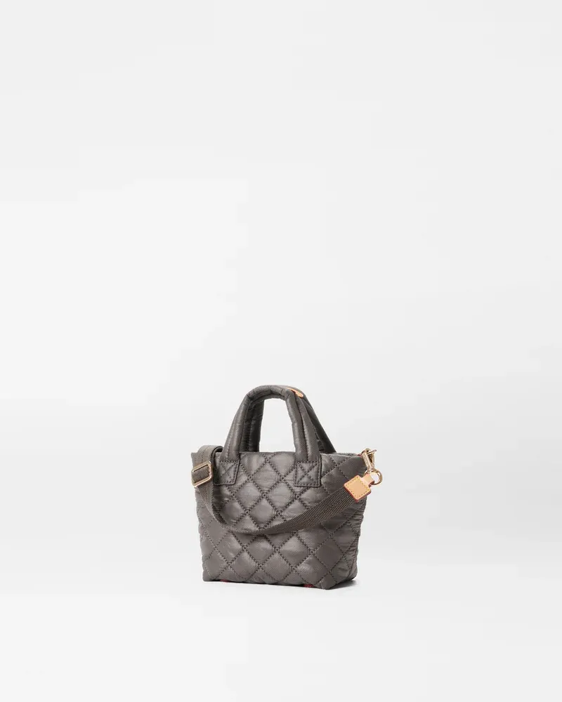 Petite Metro Tote Deluxe | Magnet