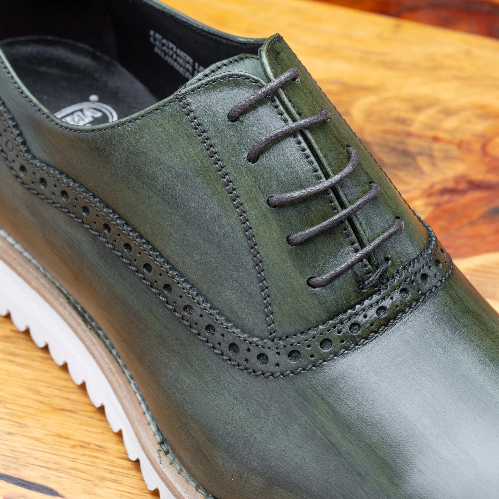 Q548 Calzoleria Toscana Onice Two-Piece Oxford