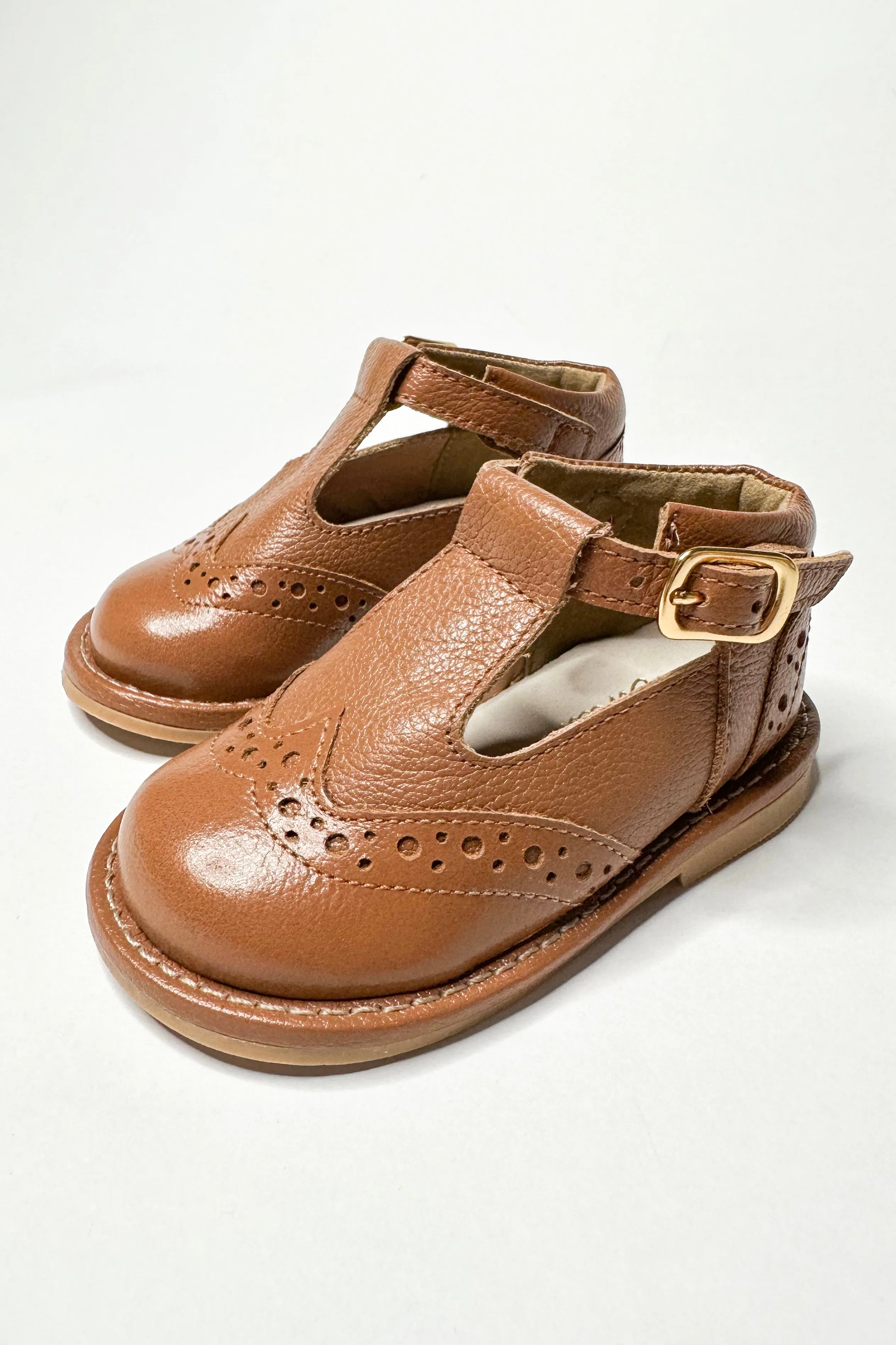 "Woody" Camel Leather Shoes