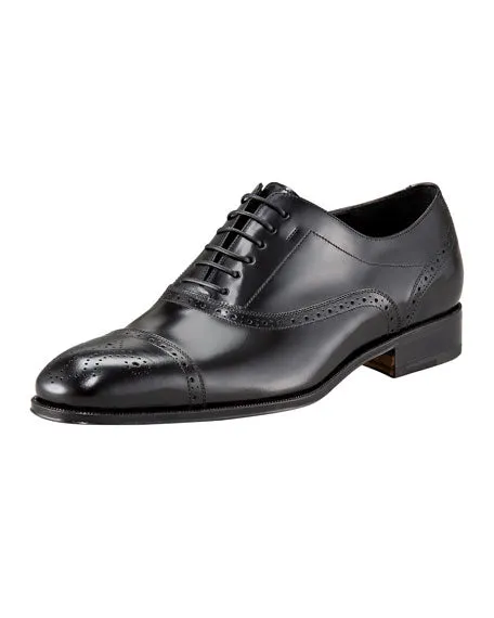 SALVATORE FERRAGAMO - “Caesy" Black Cap Toe Brogue Oxfords - L7 R7.5