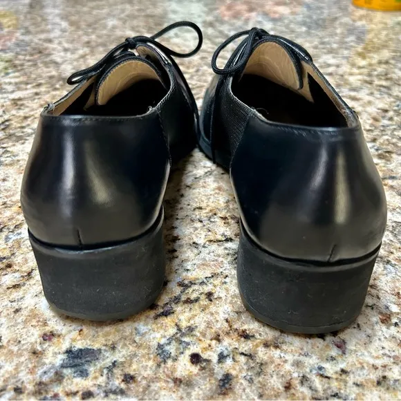 Salvatore Ferragamo Vintage Black Lace Up Oxford Heels Sz 8.5 Leather trim prep