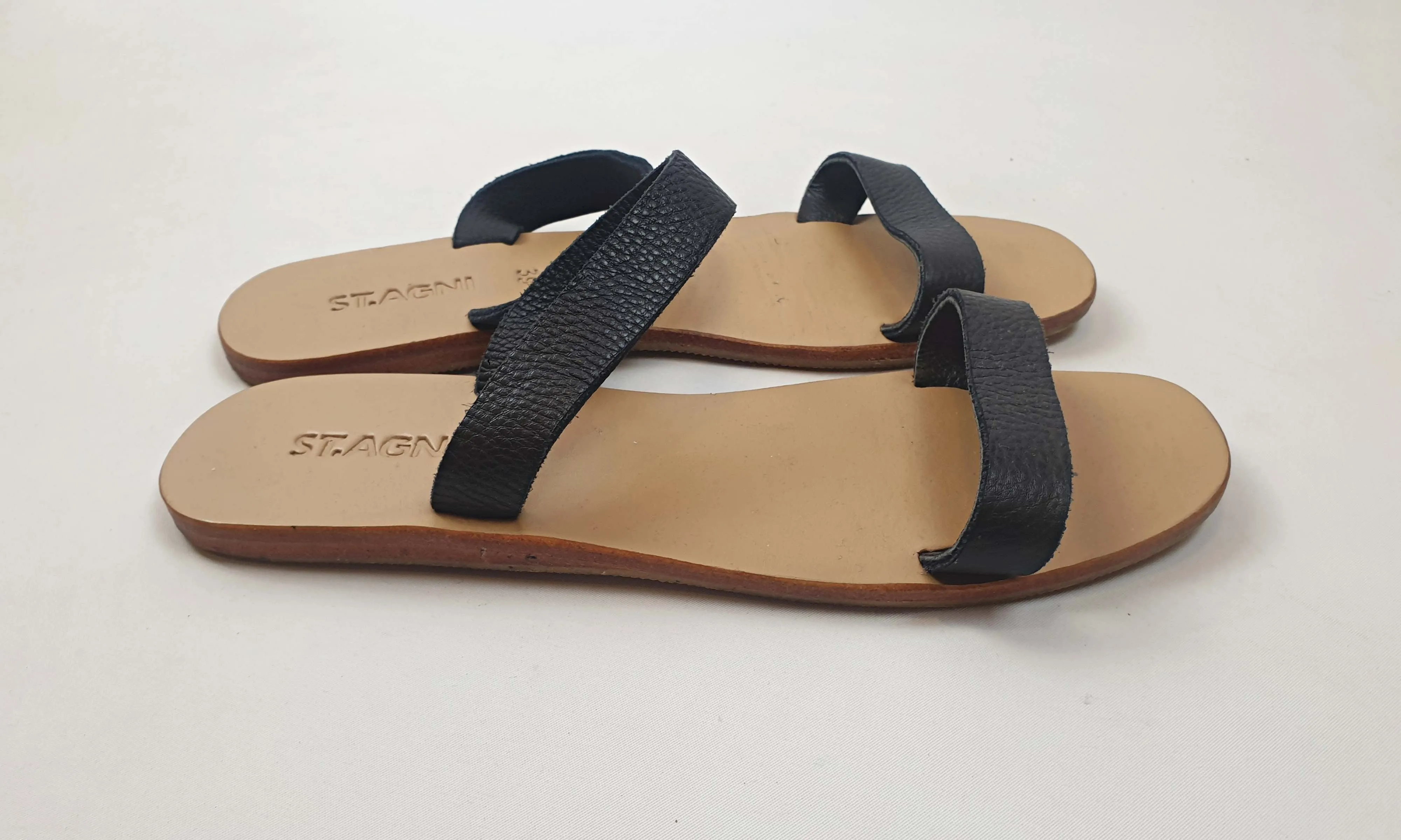 St. Agni black leather slip on sandals size 39