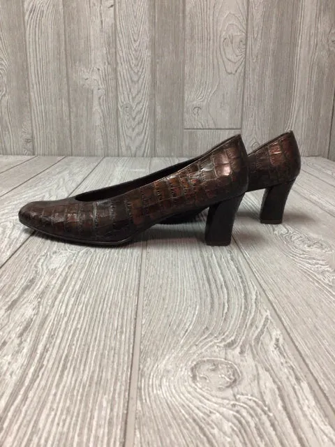 Stuart Weitzman Pumps Size 8