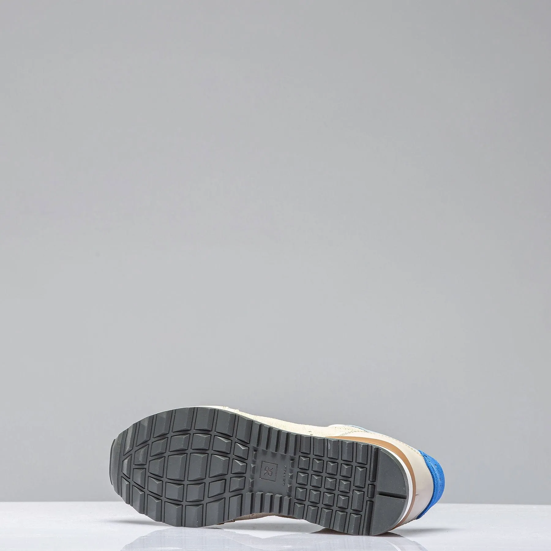 The Ferrari Shoe In Beige/Blue