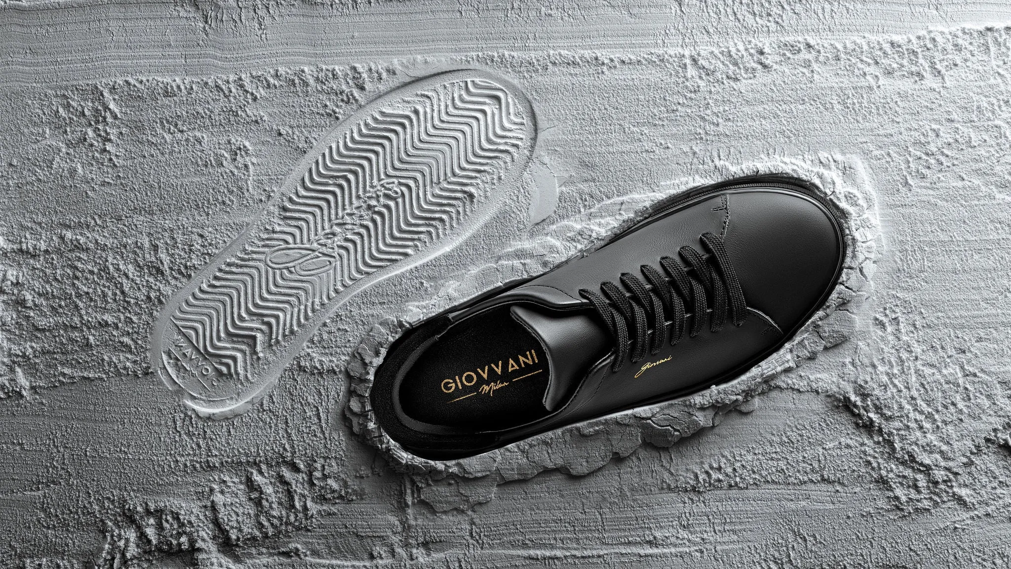 The Lorenzo - Black Leather / Black Sole