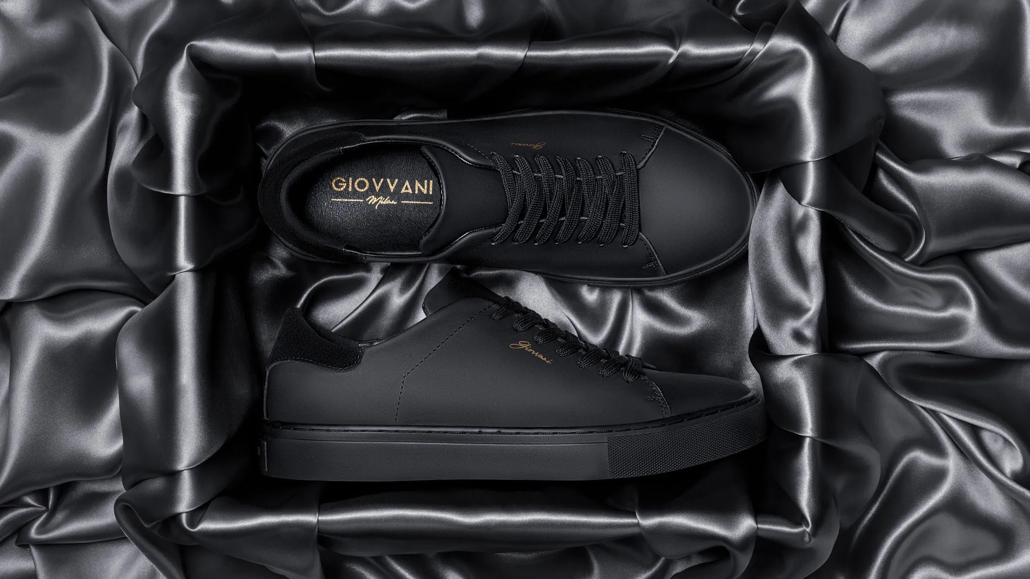 The Lorenzo - Black Leather / Black Sole