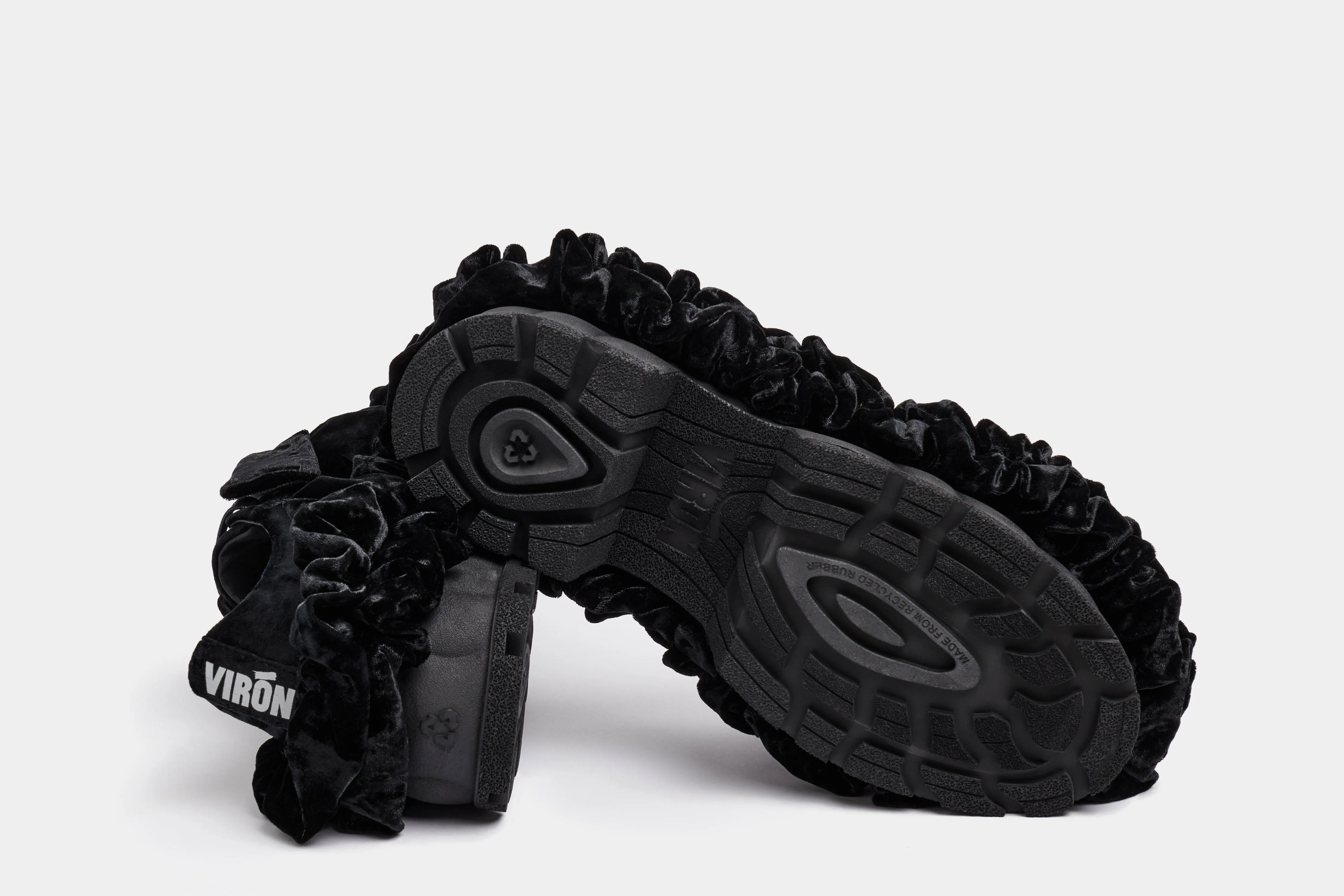 Virón MONARCH SHOE BLACK VELVET