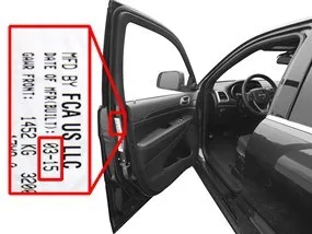 WeatherTech / 2015 Jeep Grand Cherokee FloorLiner Mats (1st Row)