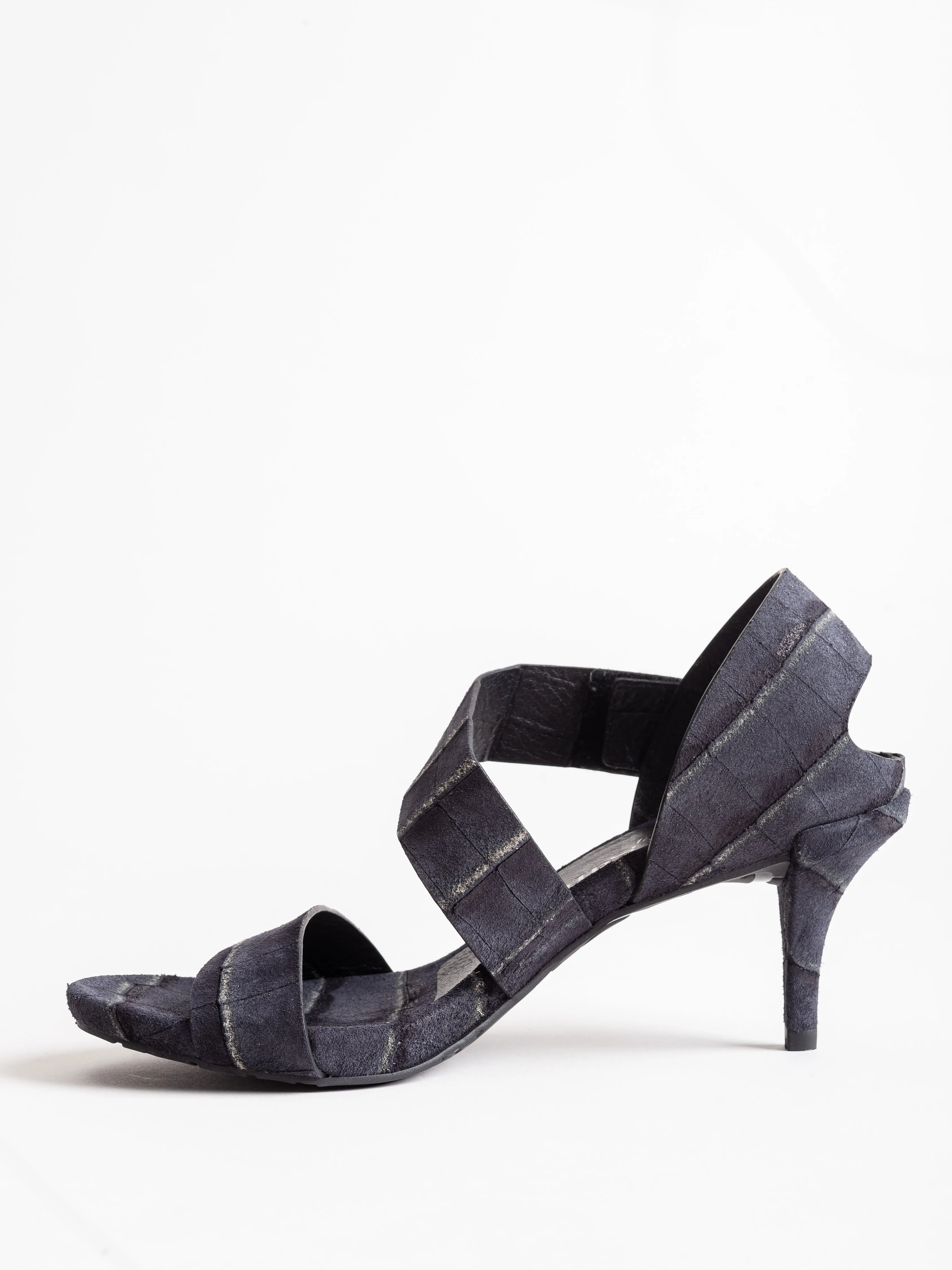 west heel - black castoro croc