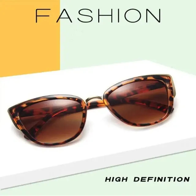 WOMEN'S CAT-EYE SUNGLASSES, ROUND, RETRO STYLE.
