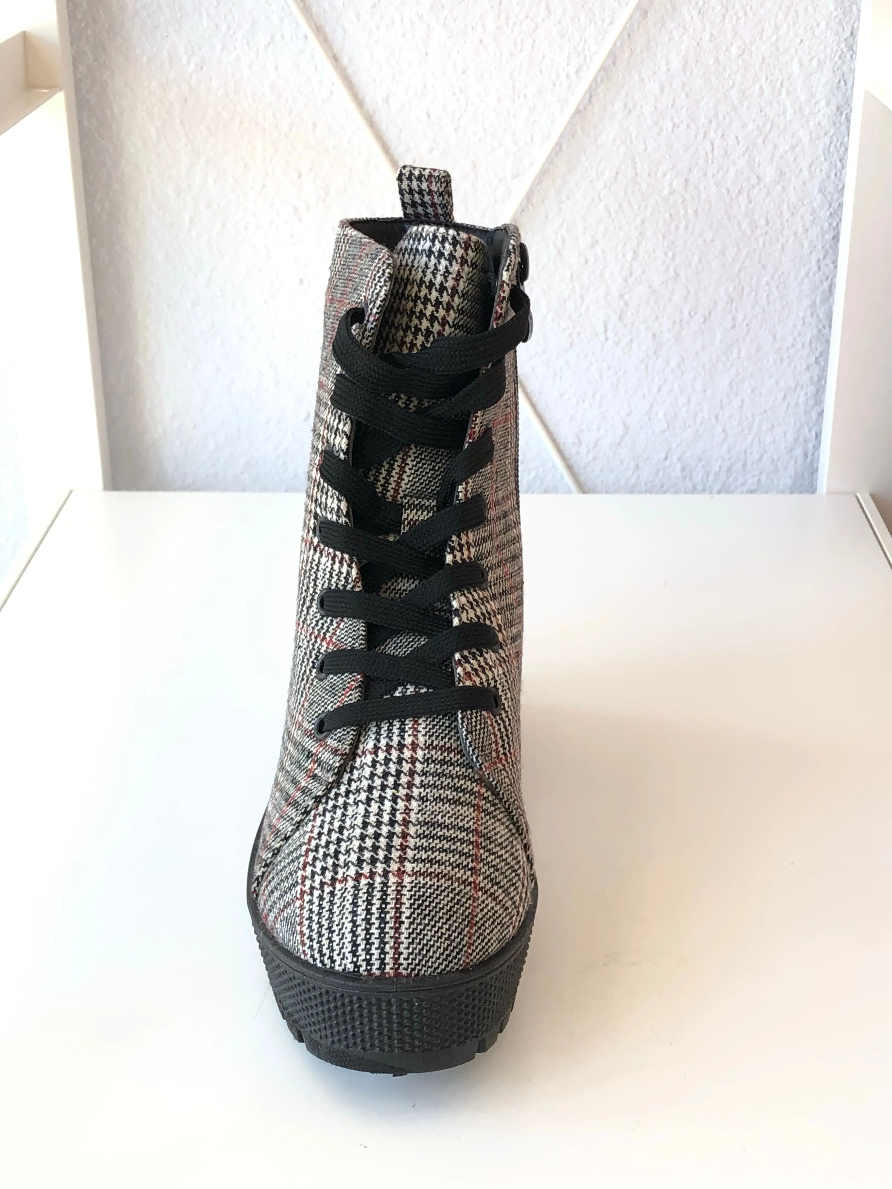 ZARA BOOTS
